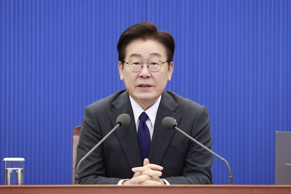 보이스피싱 피해 45% 감소 , 이재명 대통령이 강조한 '윗선 검거' 성과와 7대 비정상 근절 전략