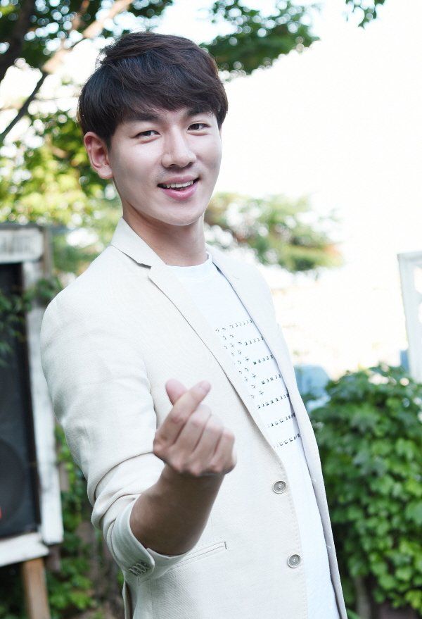 가수 한강 프로필