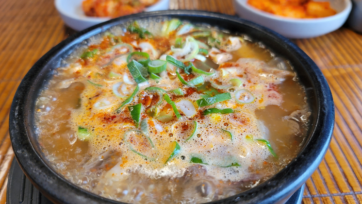2023년 서울 최고의 맛집 추천 리스트 14. 전우소고기해장국