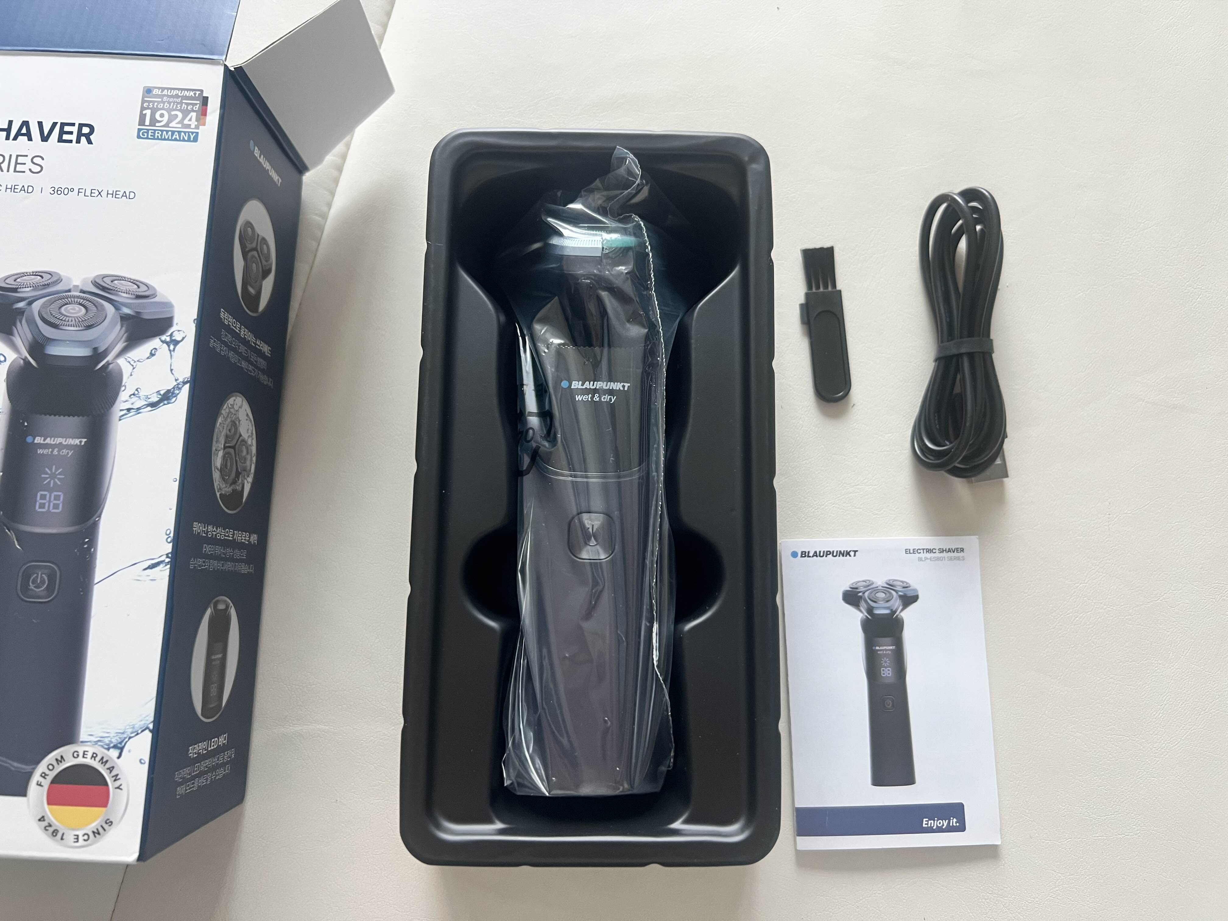 전기 면도기 'BLAUPUNKT BLP-ES801 SERIES'