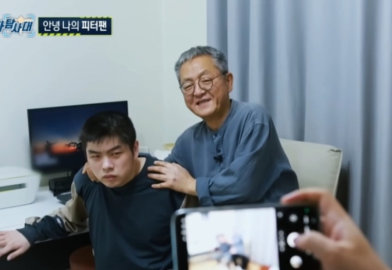 전경철 작가