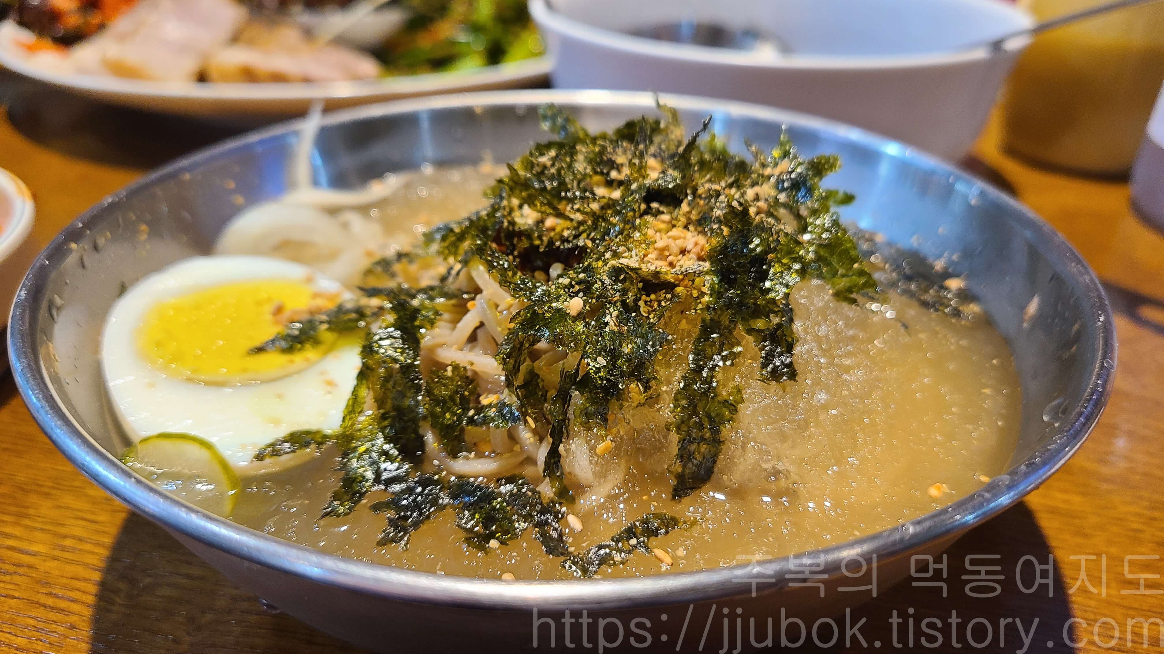 황금족발-메밀막국수-2