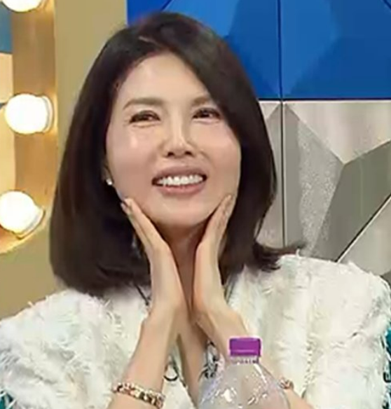 백지연
