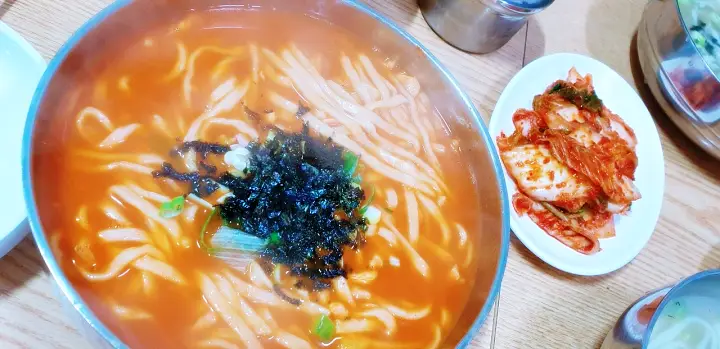경기도 안성 얼큰 민물새우 칼국수 맛집 안성맞춤시장 맛집
