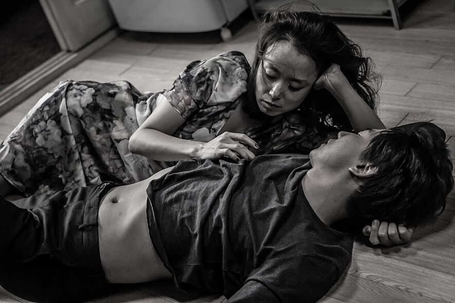 영화무뢰한 혜경 재곤