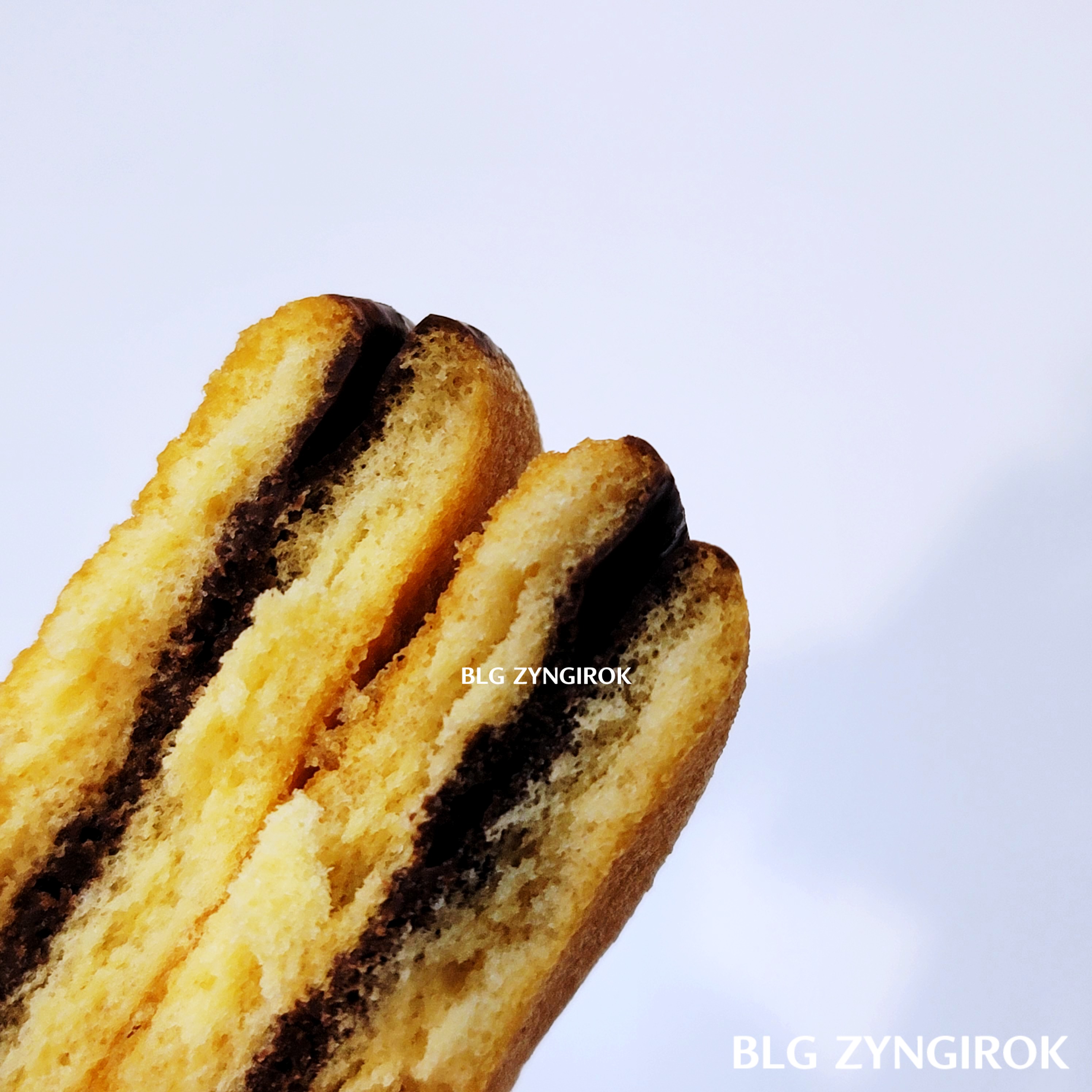 노브랜드 팬케이크 오리지널 단면 모습이다.