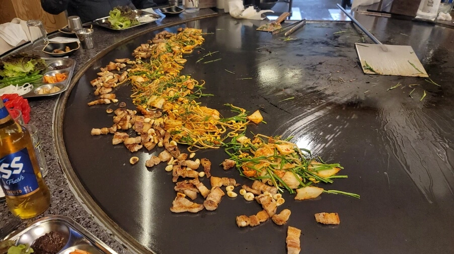 익은고기-채소-분배