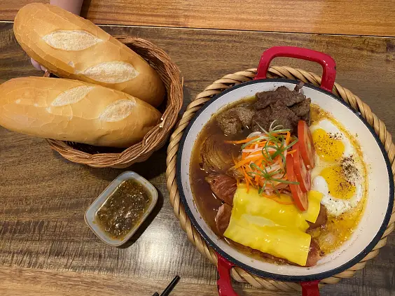 푸꾸옥맛집 메오키친 킹콩마트앞 구글리뷰 4.9점!