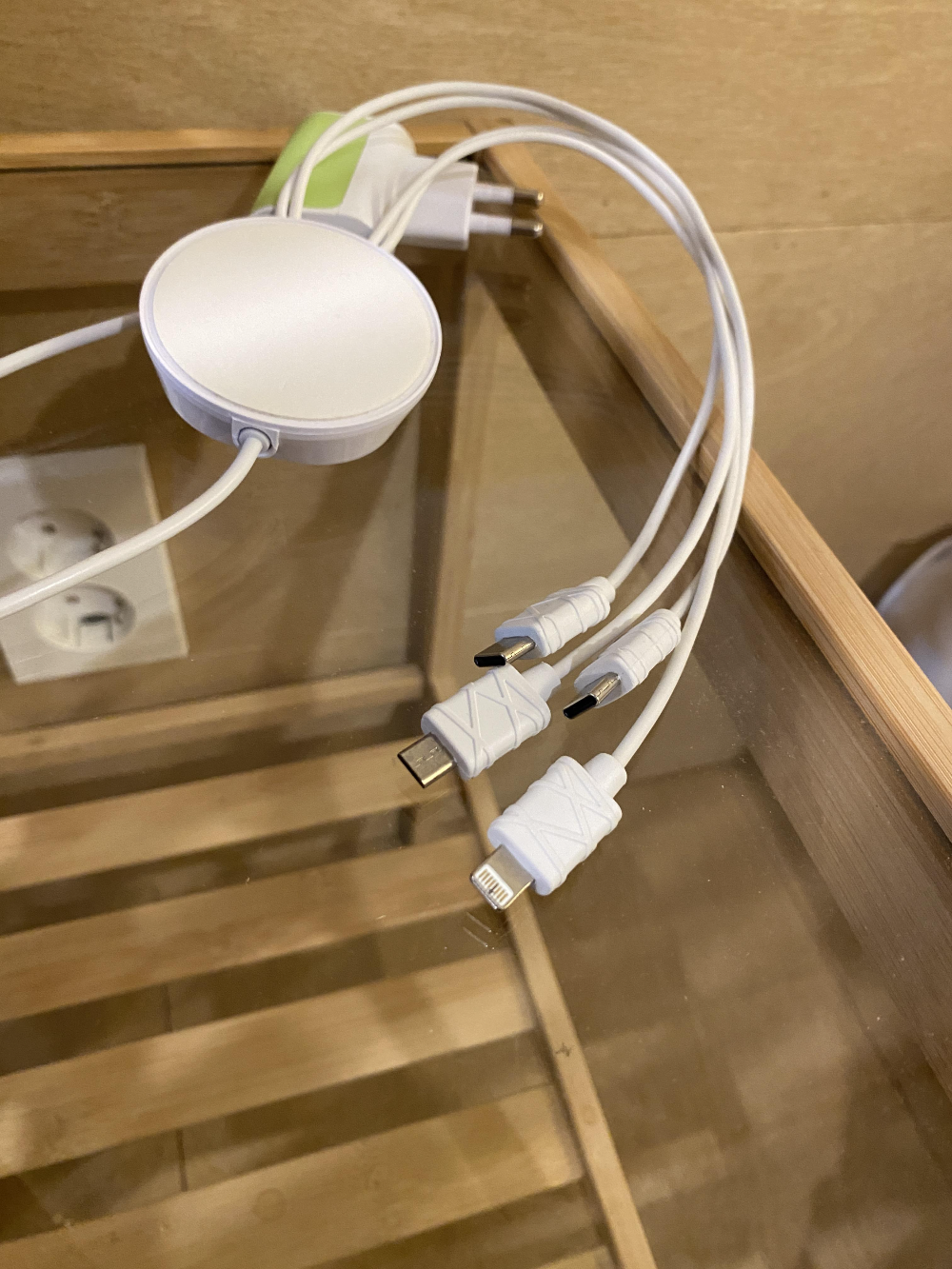 스테이인터뷰 장태산 충전기