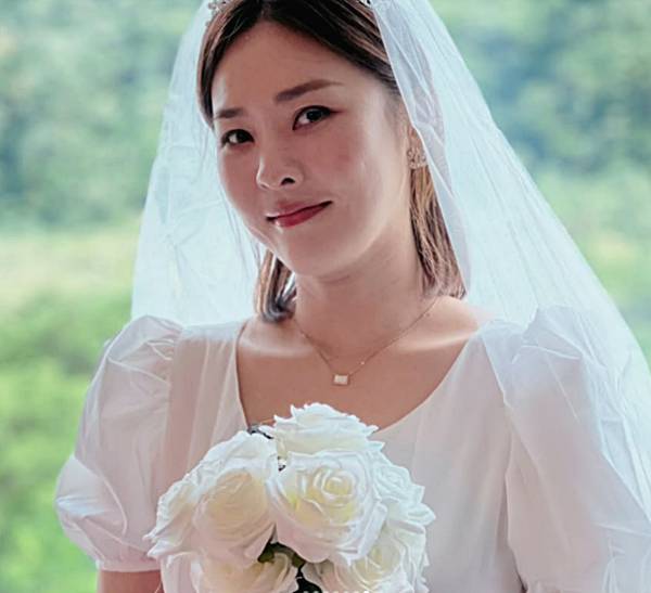 한윤서