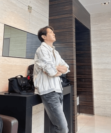 팬들이 겪는 이중고