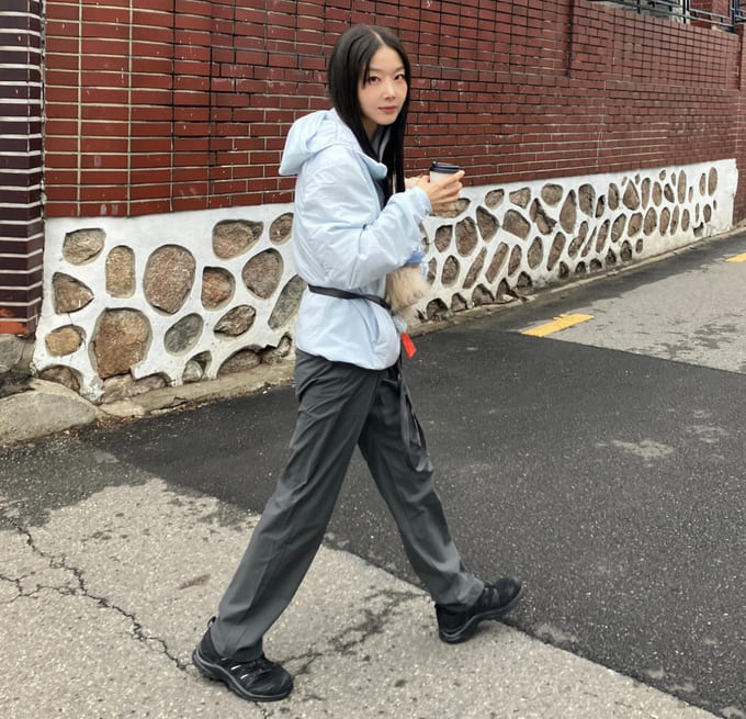 조소빈 사복