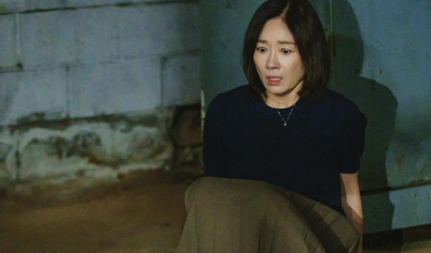 윤지수