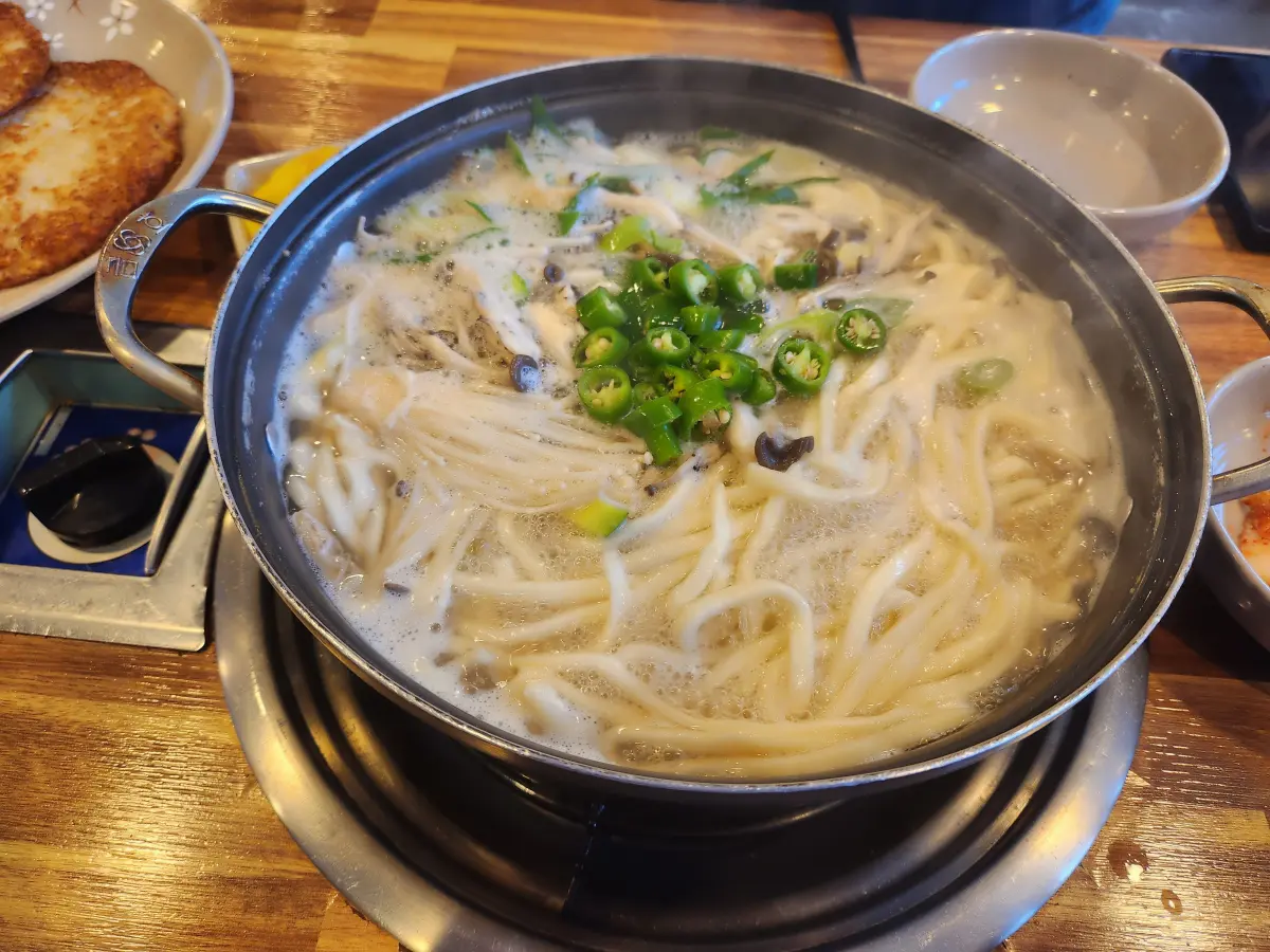 양주-송추-맛집-갯촌칼국시-샤브샤브처럼-직접-끓여먹는-칼국수