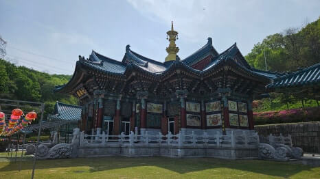 용인 법륜사 : 자비와 행복이 가득한 만일결사 정진도량