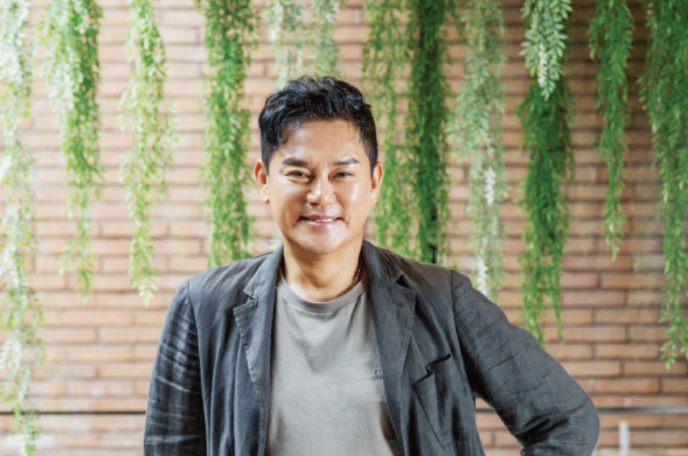 김수현-아버지-김충훈