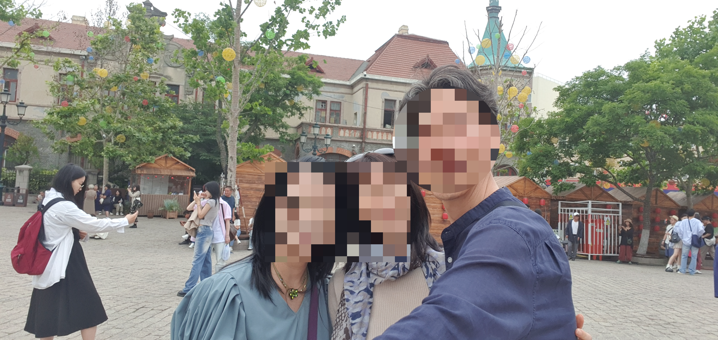 천주교성당-앞-광장