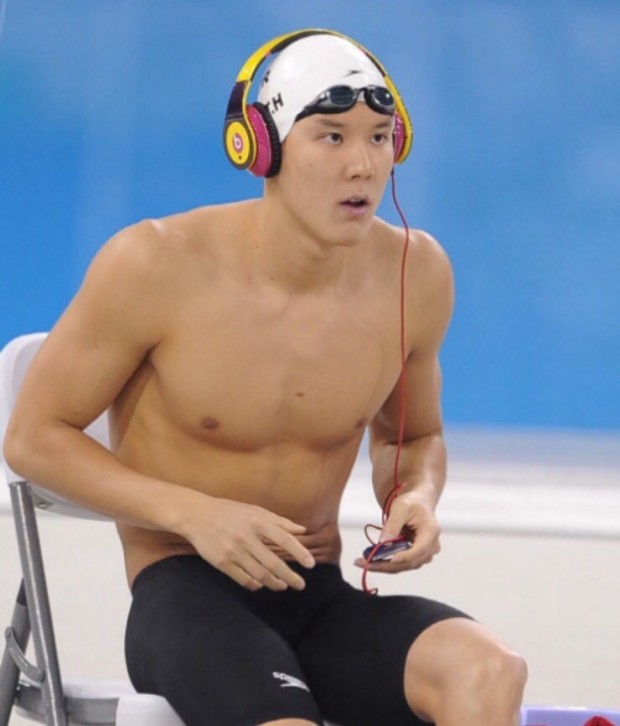 음악 듣는 박태환 선수의 모습