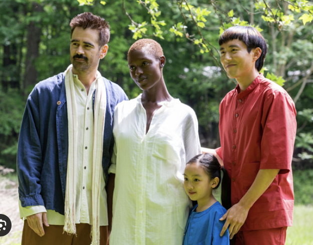 영화"애프터 양"의 주인공, 제이크, 카이라, 미카,양의 화목한 모습