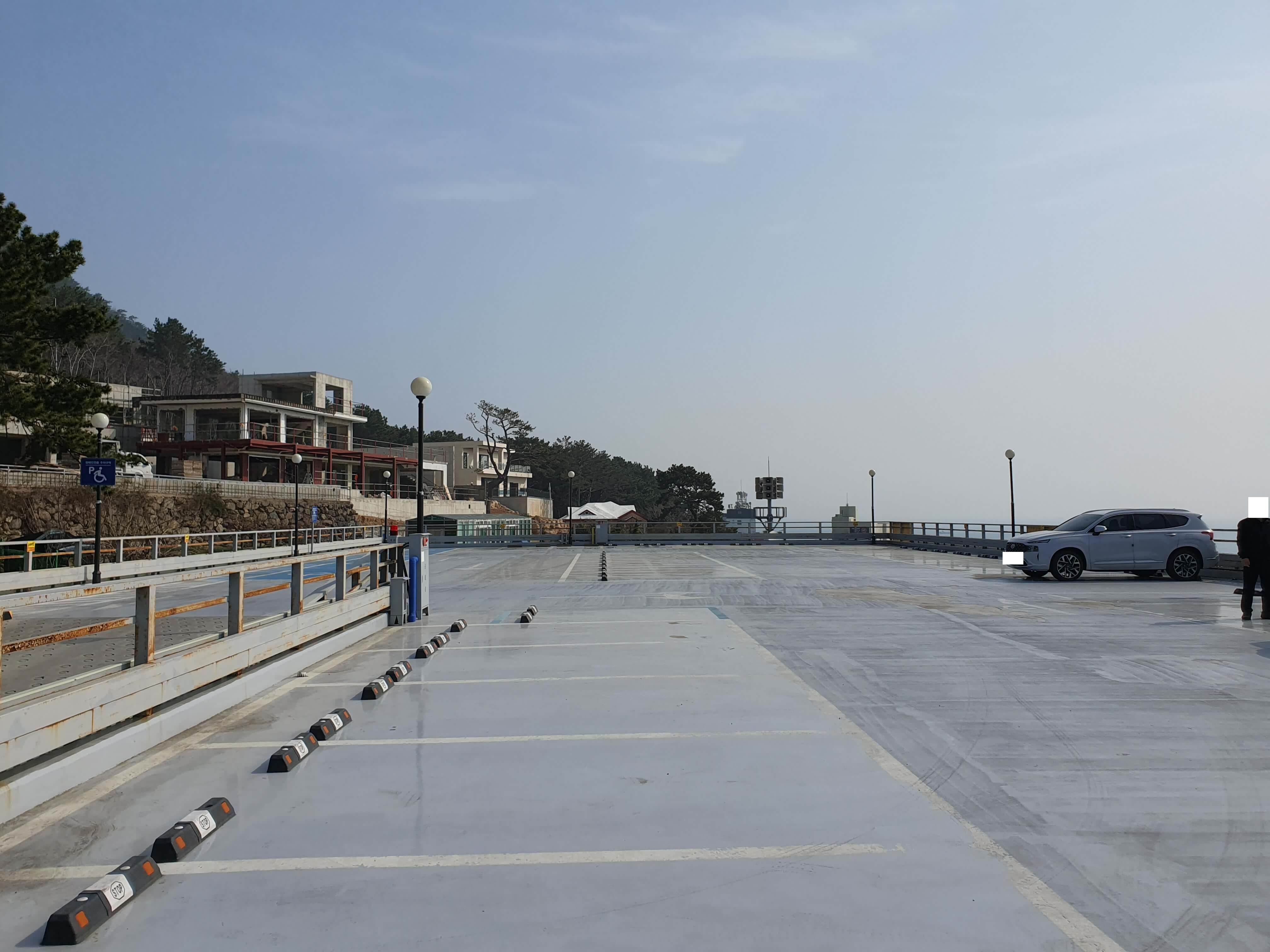 청사포 공영주차장(해운대해수욕장) 3층 모습