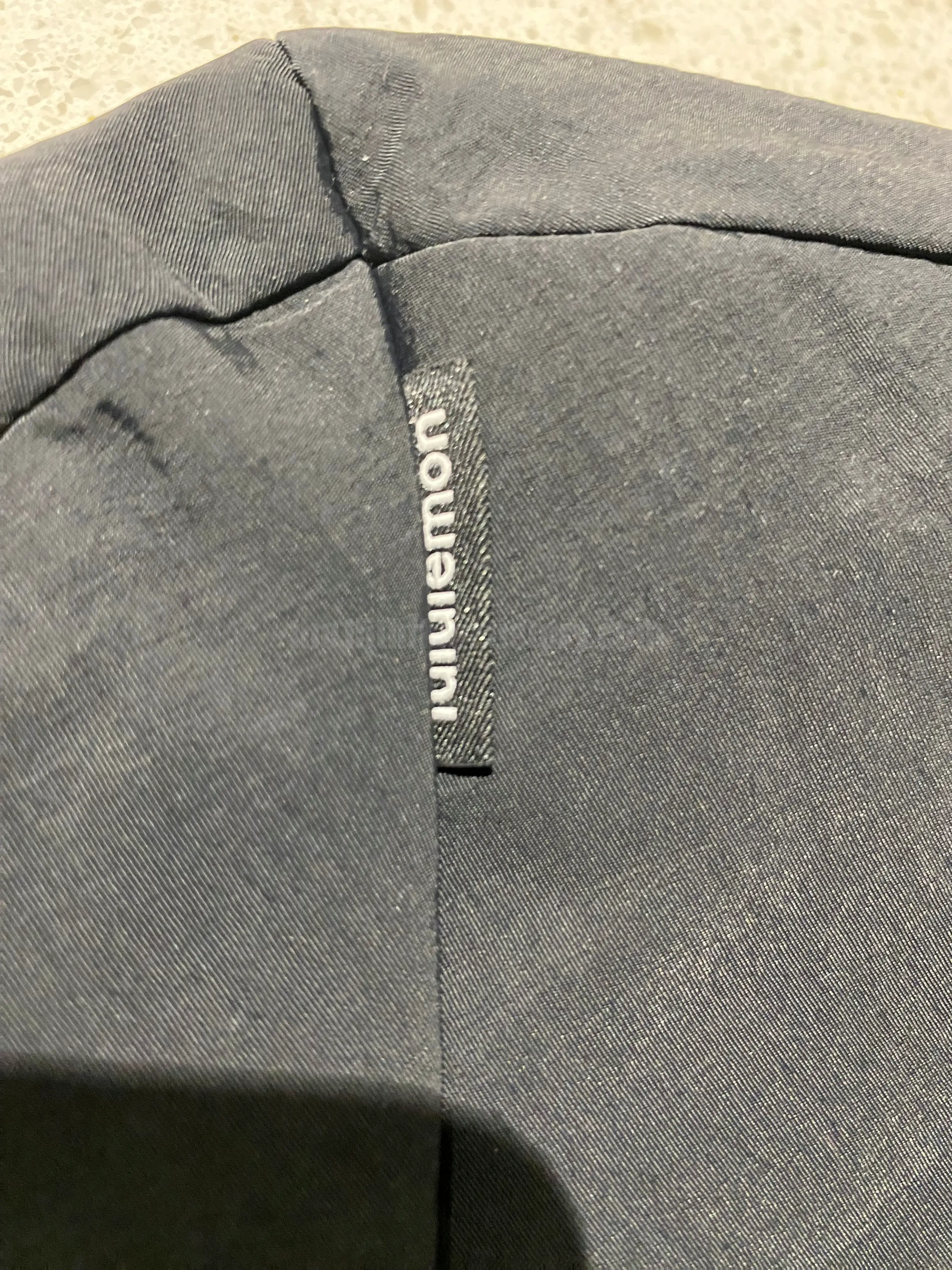 룰루레몬 슬라우치 슬링백 13L