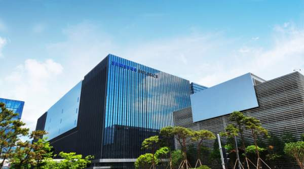 삼성바이오로직스 주가 전망: 노조 파업 리스크와 4공장 풀가동의 팽팽한 줄다리기, 매수 시점은 언제?