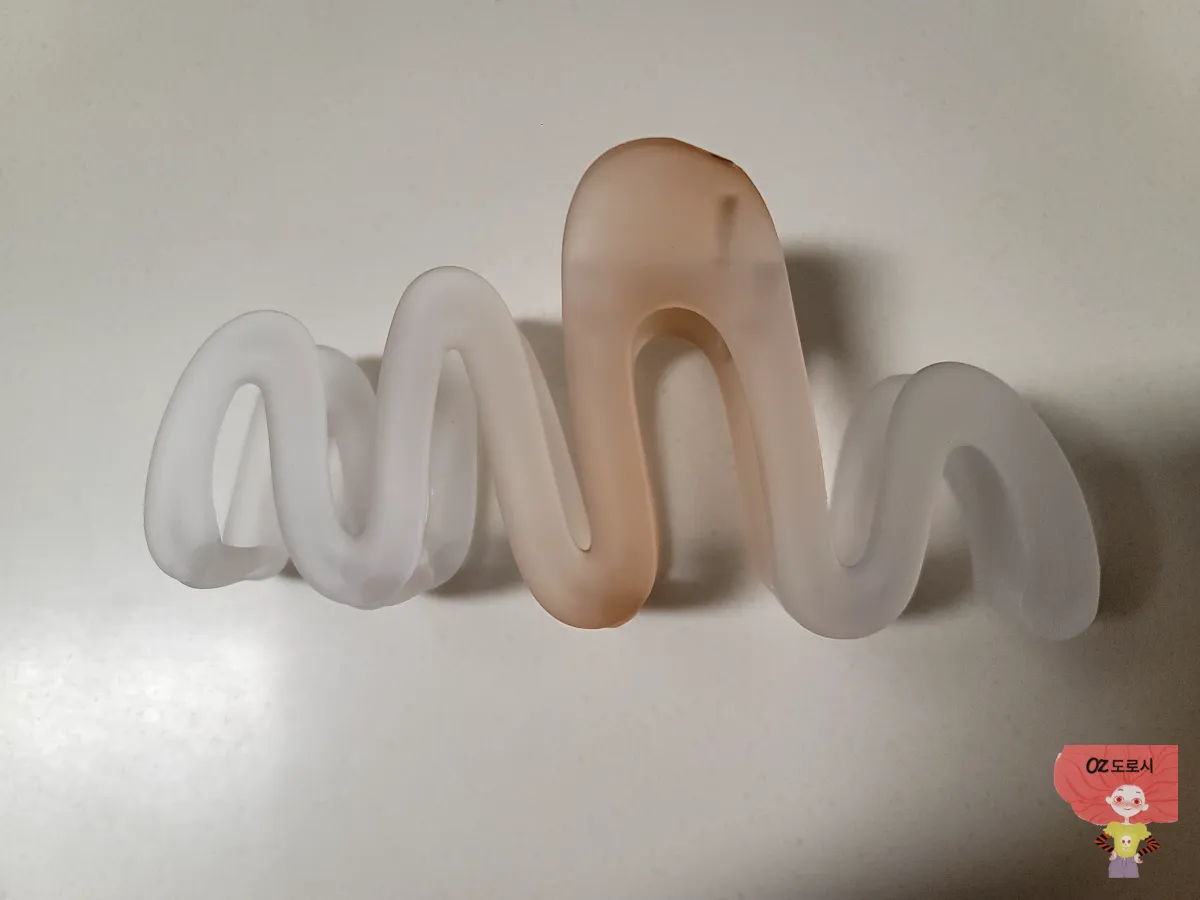 헤어샾에서-받은-헤어-집게핀