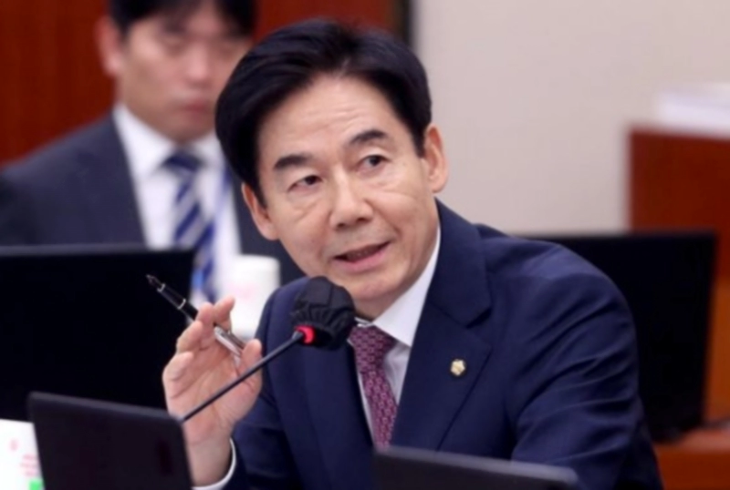 이용호 국회의원 프로필 나이 고향 학력 재산 경력 평가