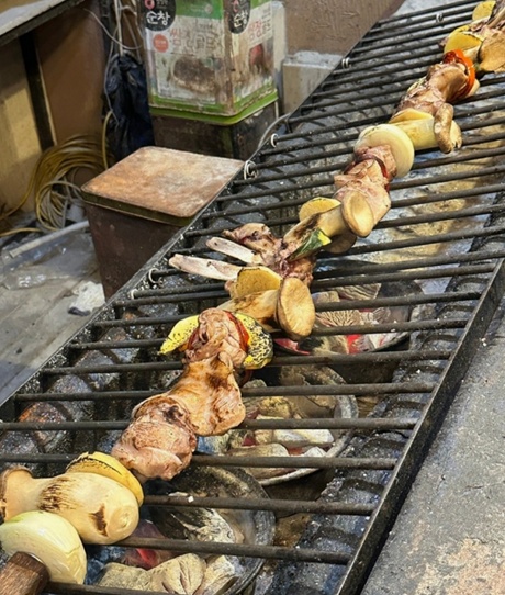 제주-밥상-흑돼지-꼬치구이-해오름식당