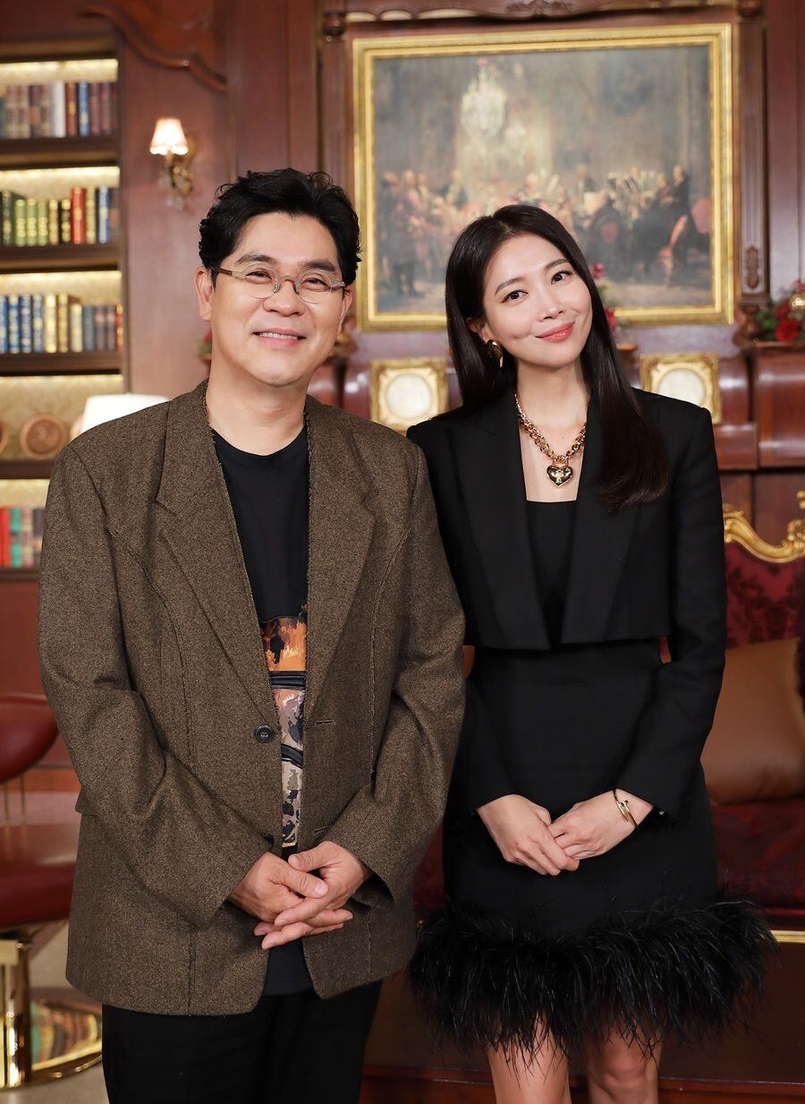 &#39;이혼 8년차&#39; 오윤아