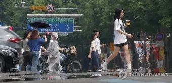 초여름 소나기 대형마트 주차 진입 시간대 팁_6