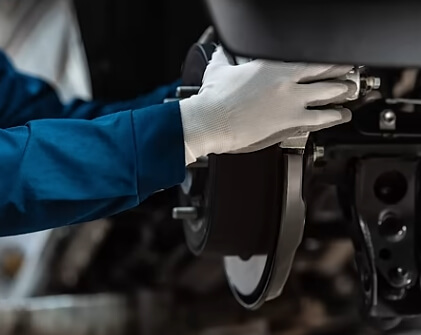 자동차 타이어 검사