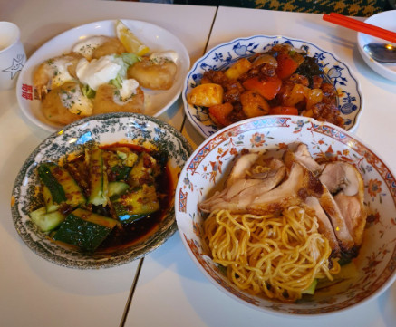 백반기행 용산 홍콩식 중식당 치킨미엔(누들) 원앙볶음밥