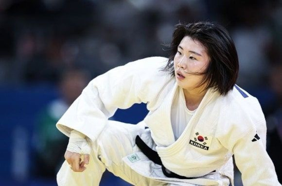 허미미 금메달 애국가｜나이 프로필 일본 국적 포기 이유&middot;와세다대 학력&middot;가족&middot;독립운동가 허석 5대손&middot;아시안게임 금메달&middot;연봉