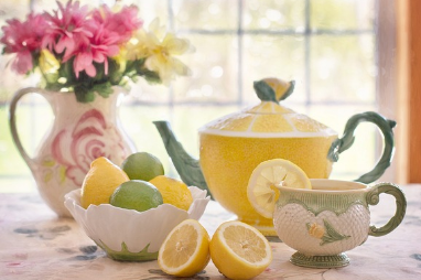 콤부차를 마시는 이유와 그 인기에 대해