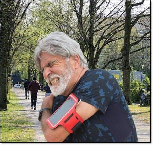 어깨 경련 노인