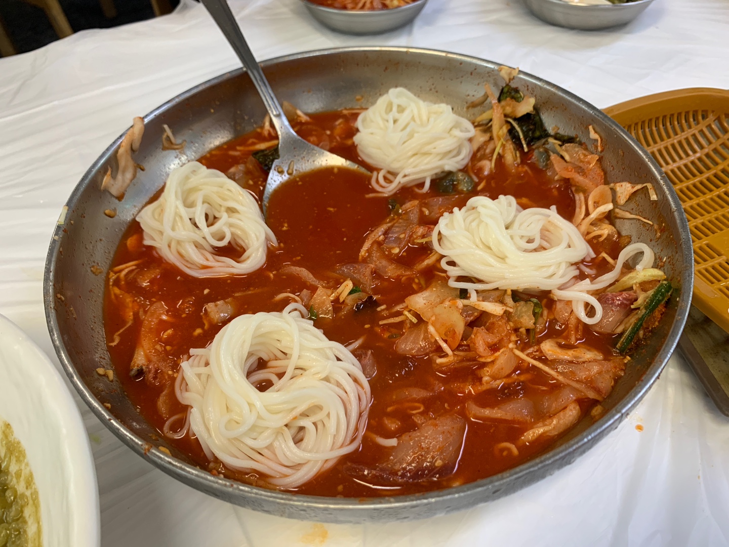 물회와 소면