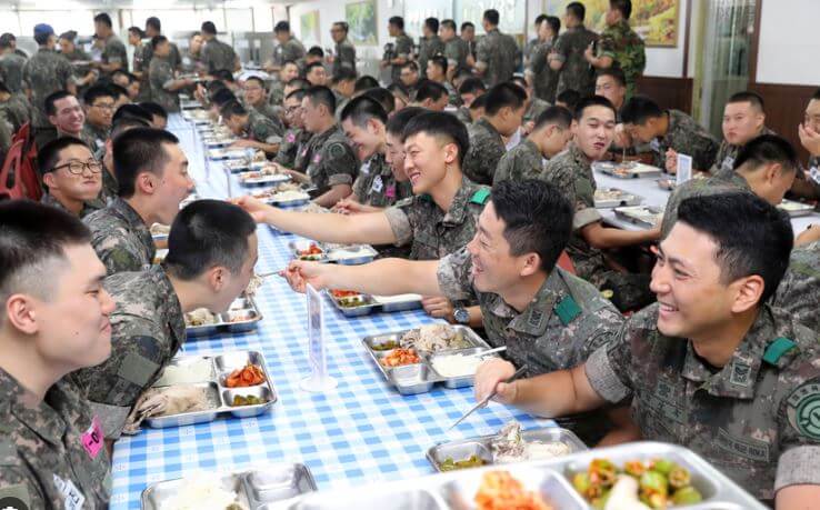 군 복무 혜택 개선 방안 및 병 봉급 인상 계획 