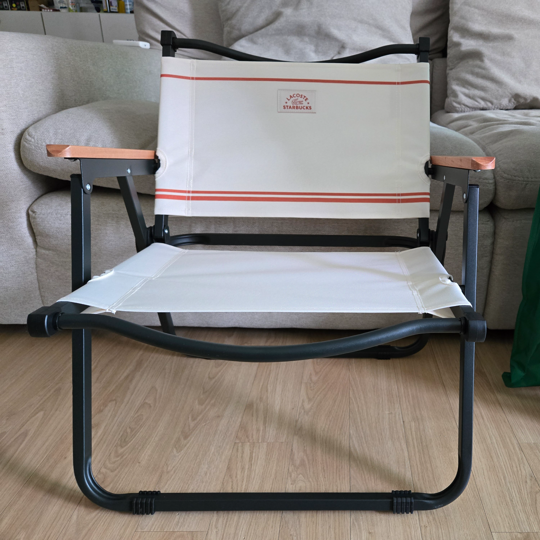 스타벅스 2025 e-frequency 와이드폴딩의자 아이보리