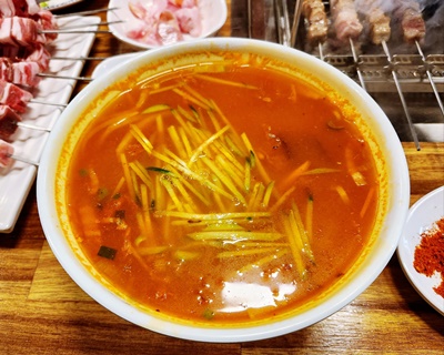 큐민양꼬치온면