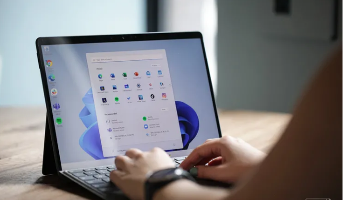 윈도우에서 AI를 통해 메모장(출처-theverge)