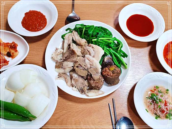 순천역 웃장 맛집 순대국밥, 막창순대국밥