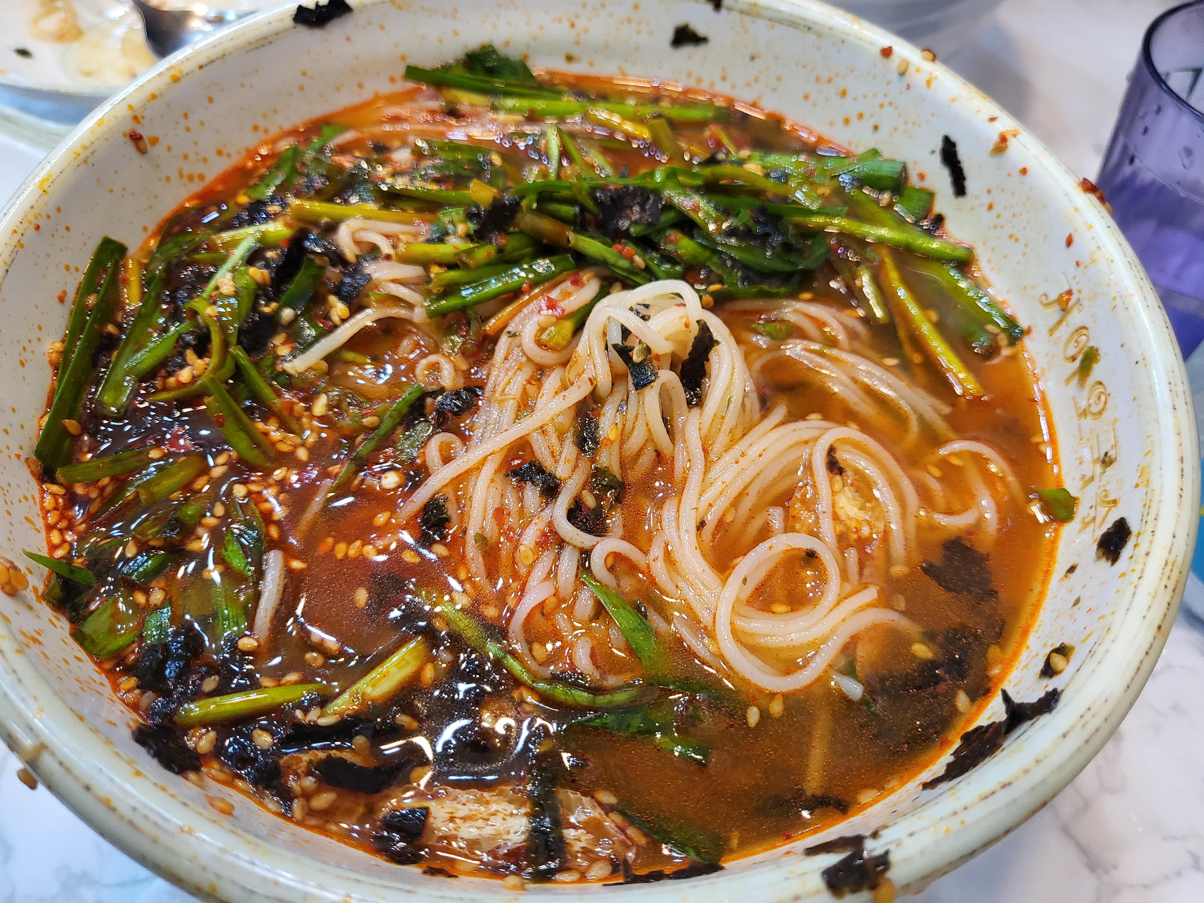 가이오국수 - 국수 섞기~