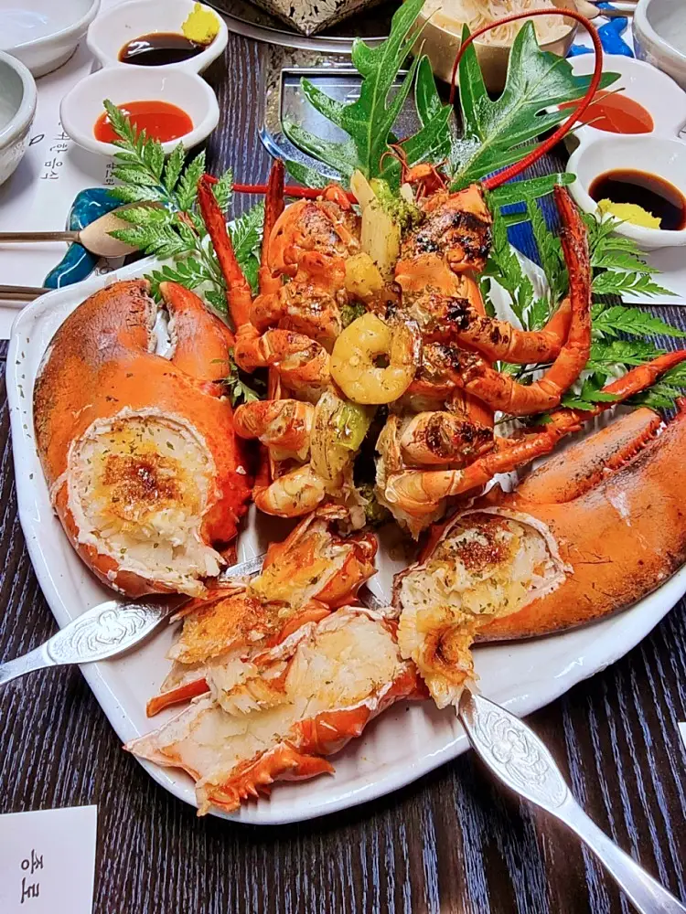 줄서는식당 김지민 고은아 추천 랍스터회, 랍스터찜, 피문어 해천탕, 해산물 랍스터 라면, 랍스터 코스요리 맛있는 식당 종로 익선동 맛집 소개
