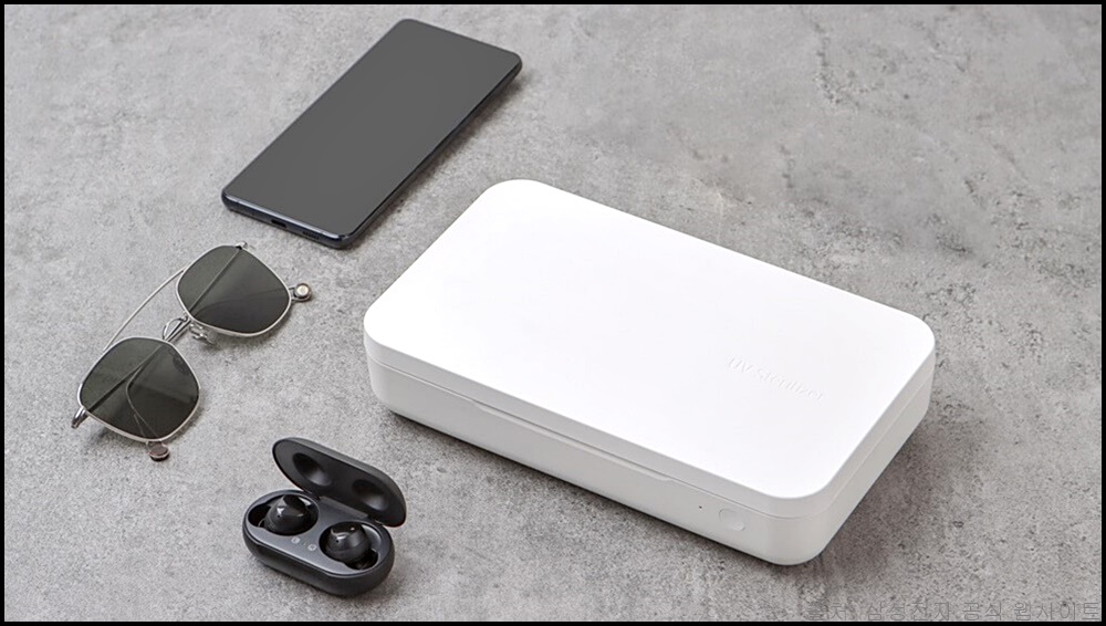 삼성 스마트폰 살균기 국내 출시 : 세균 99% 박멸 삼성 스마트폰 살균기 국내 출시 : 세균 99% 박멸