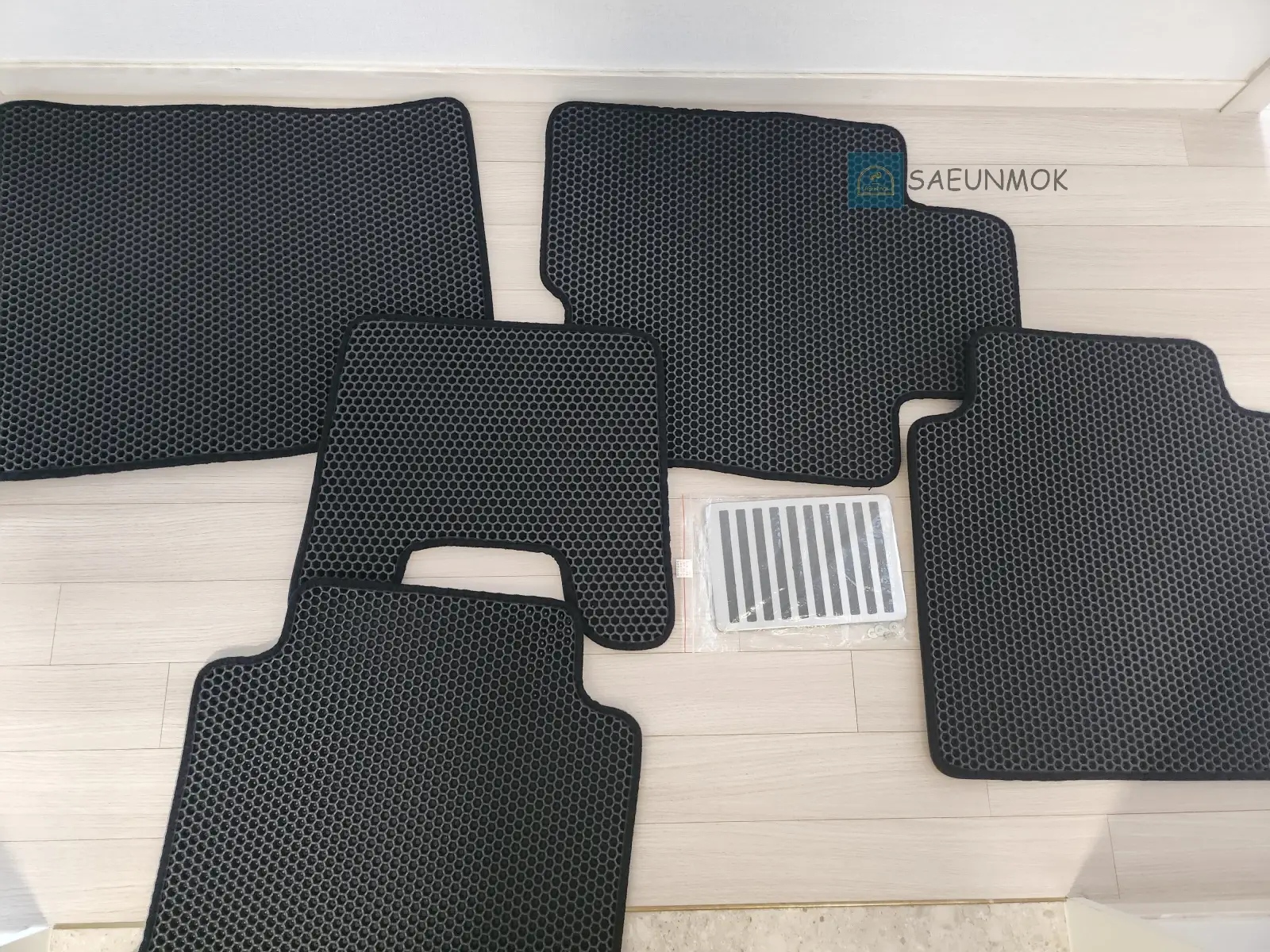 쿠팡-올뉴-k7-벌집-매트-구성