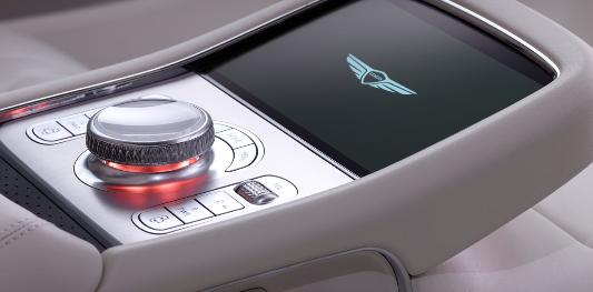 제네시스 G90LWB 성능 및 기능