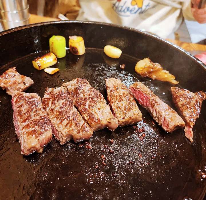 안양 삼막사 가게 한우 숯불 구이 불고기 정육 식당 채끝 등심 안심 특수부위 한근집 맛집 추천