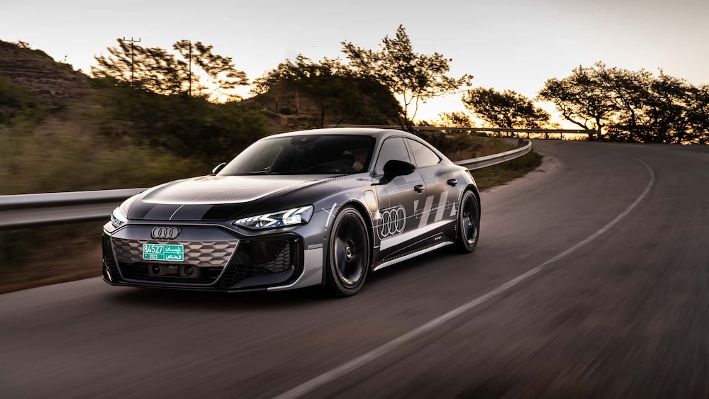 2025 아우디 RS e-트론 GT 부분변경 모델 공개&#44; 출시일정