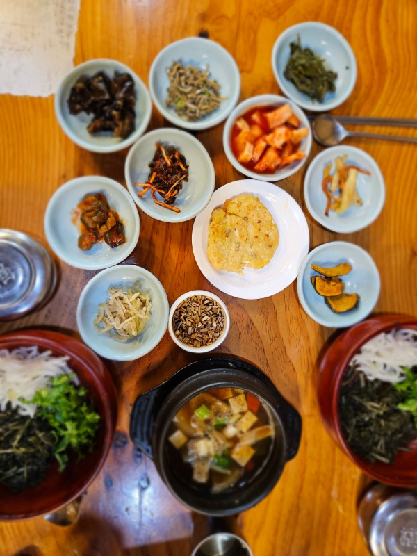 마니산산채 반찬류